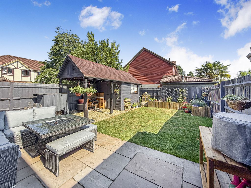 Property photo 2 of 16