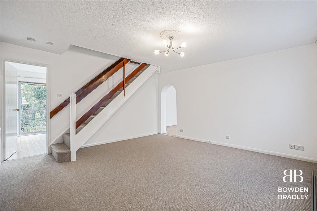 Property photo 2 of 14 Living Room