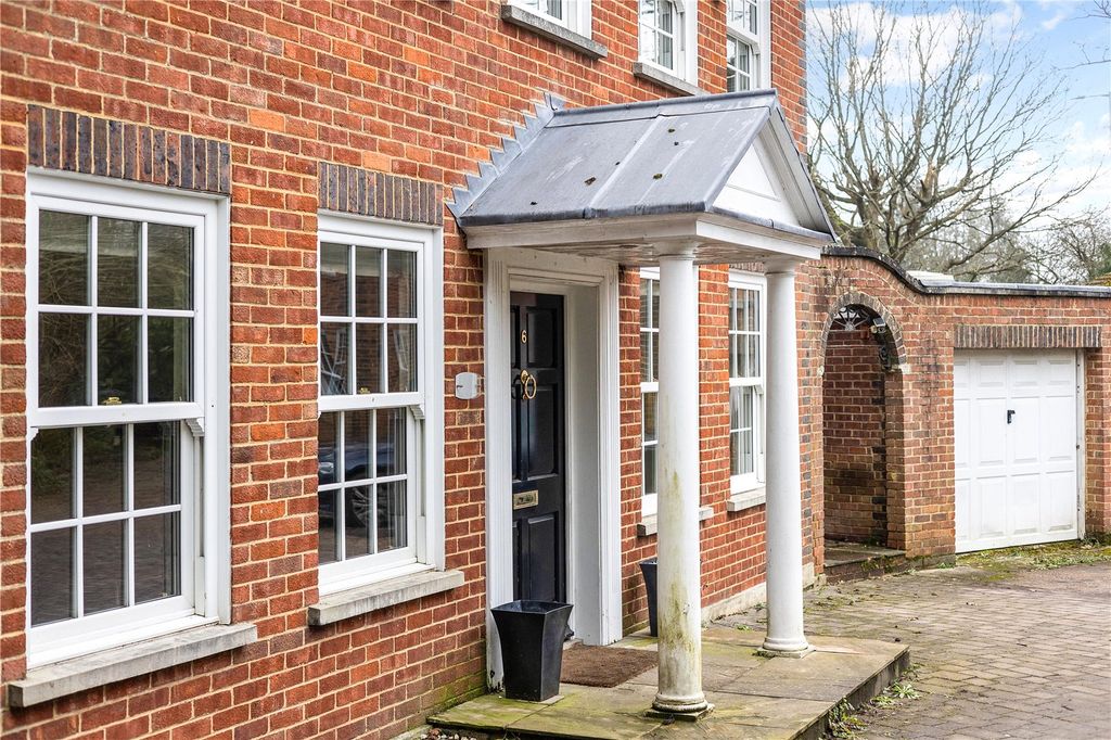 Property photo 2 of 26 Front Entrance