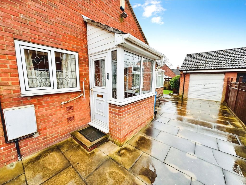 Property photo 2 of 17 Picture No. 05