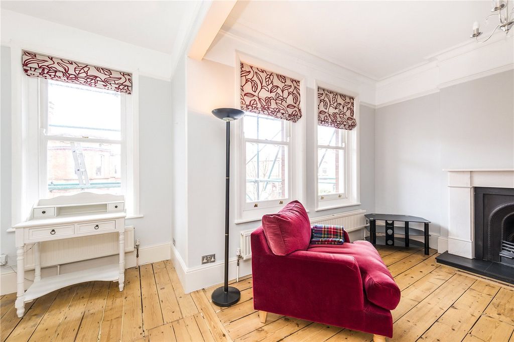 Property photo 1 of 9 Reception Room