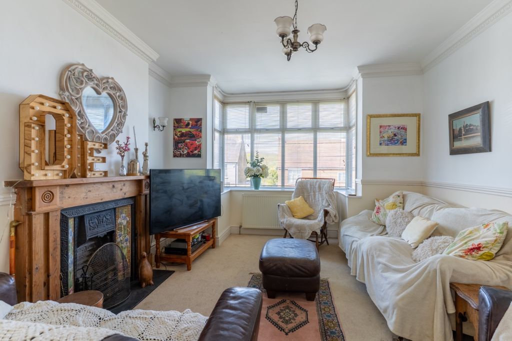 Property photo 2 of 23 5052974