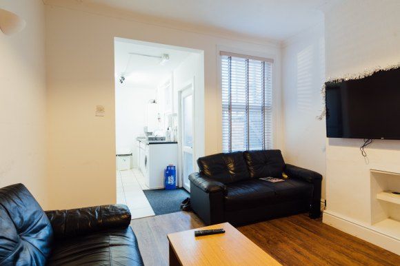 Property photo 1 of 11 7867113.Jpg