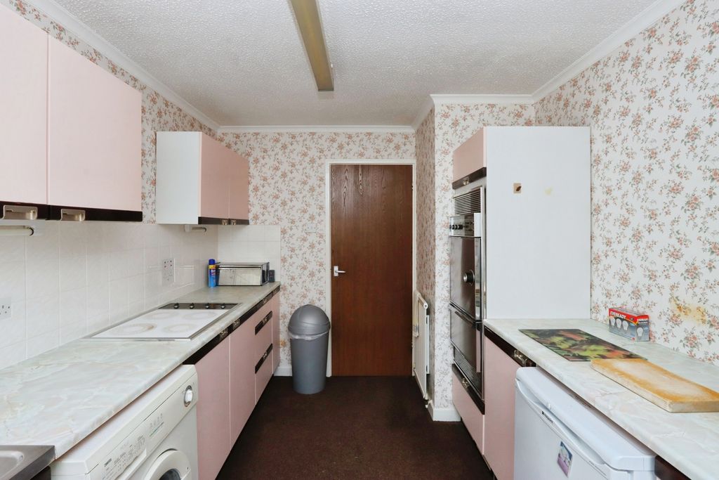 Property photo 2 of 19 Pbox-Img.Jpg
