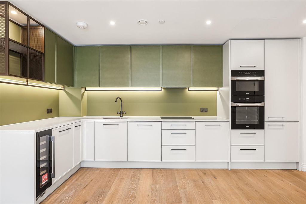 Property photo 3 of 18 Ach_7866.Jpg