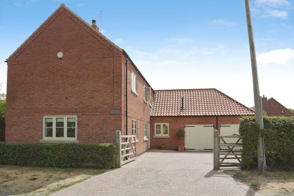 Property photo 1 of 46 Uszirejw.Jpg