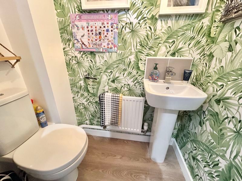 Property photo 3 of 11 W/C
