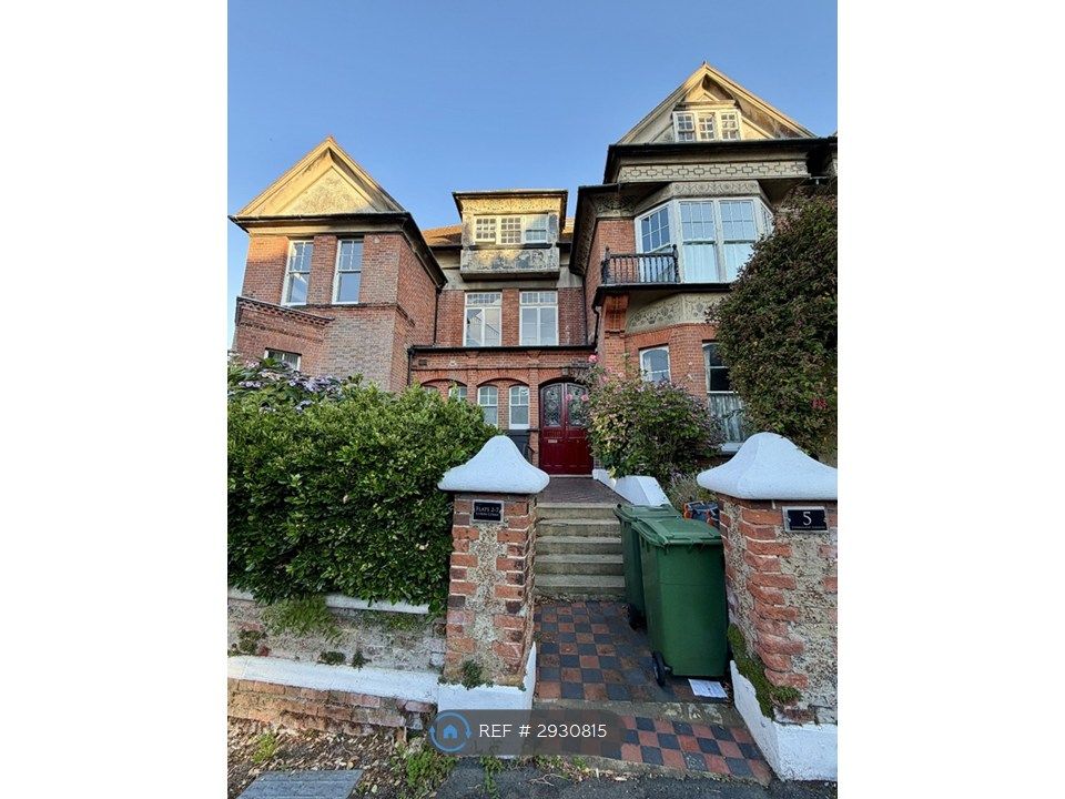 Property photo 1 of 10 Outside