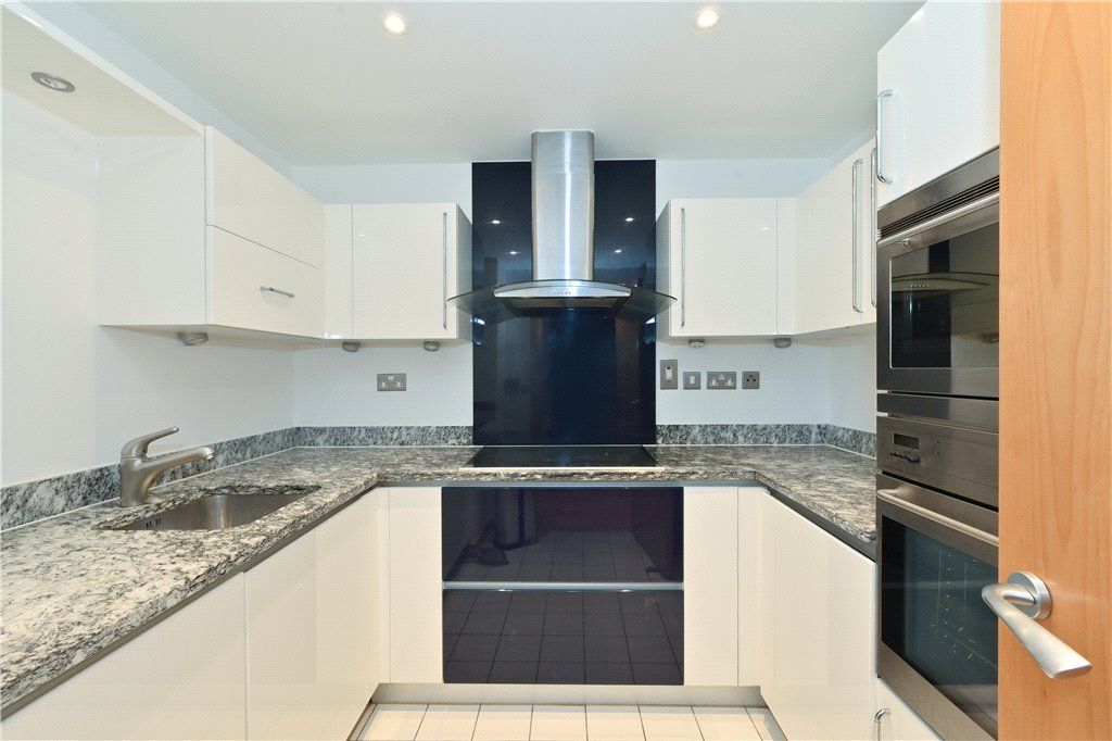 Property photo 3 of 8 Picture No. 04