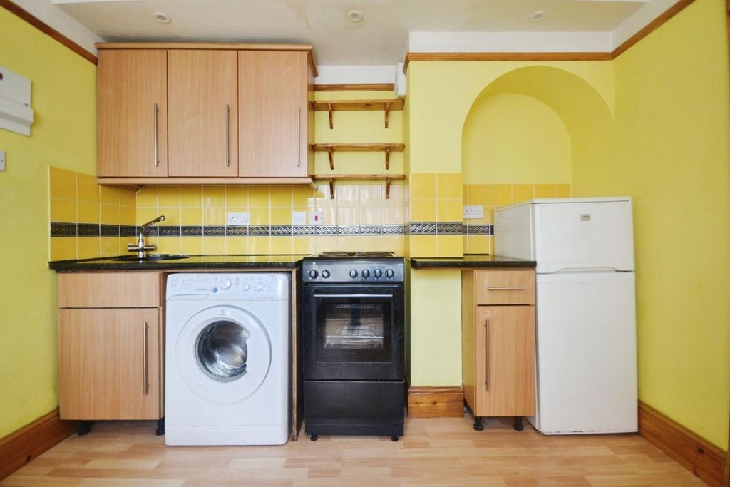 Property photo 3 of 7 E1739909-Dsc_0008.Jpg