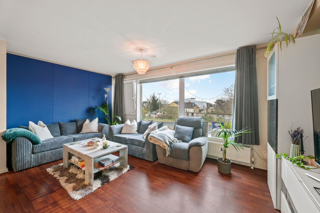 Property photo 3 of 12 Picture No. 03