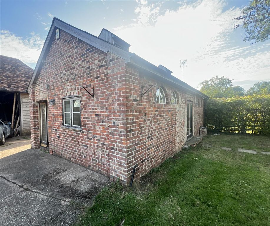 Property photo 1 of 14 Img_9921.Jpg