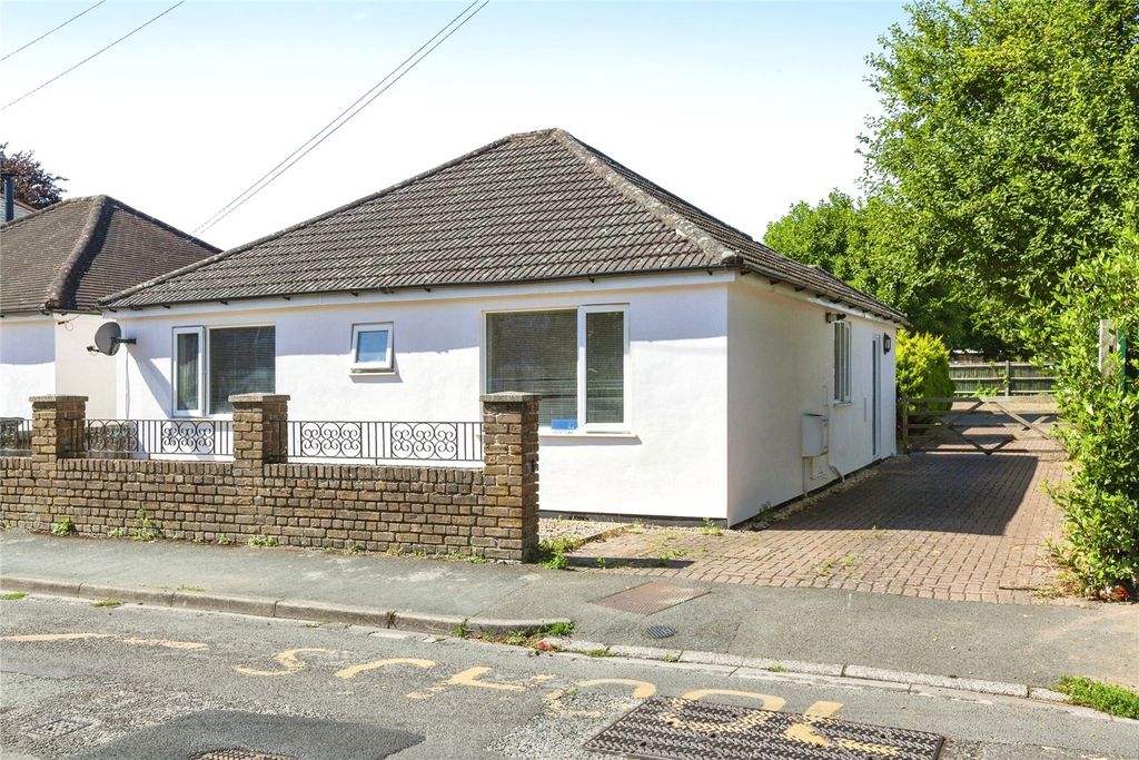 Property photo 1 of 15 Picture No. 18