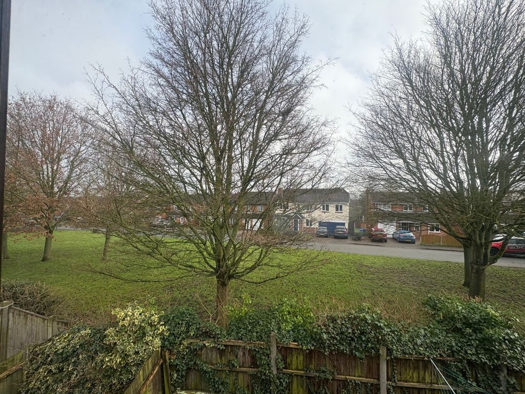 Property photo 3 of 7 4882442