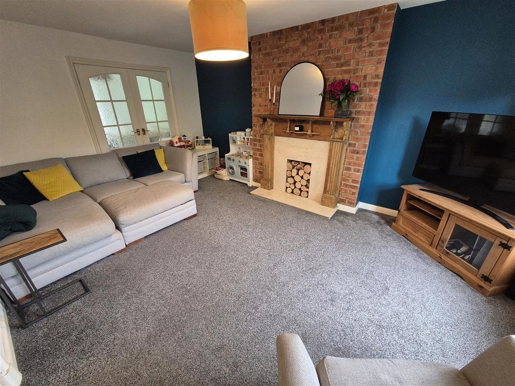 Property photo 2 of 14 Reception Room