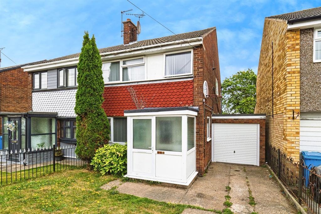 Property photo 1 of 15