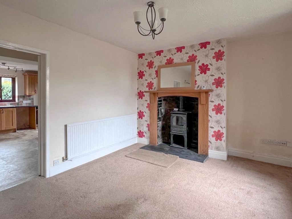 Property photo 3 of 25