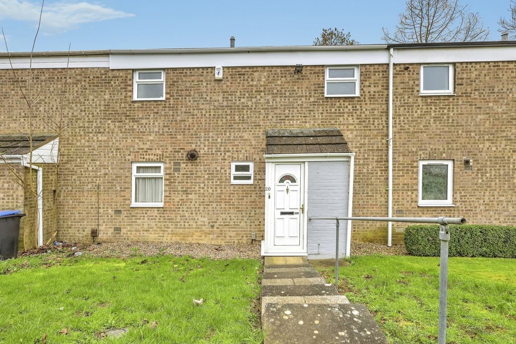 Property photo 1 of 18 Front