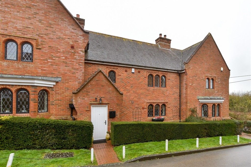 Property photo 1 of 12 External (Web)