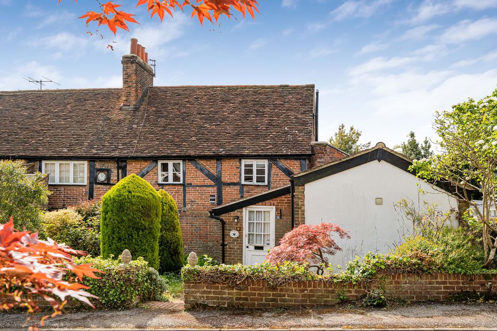 Property photo 1 of 27