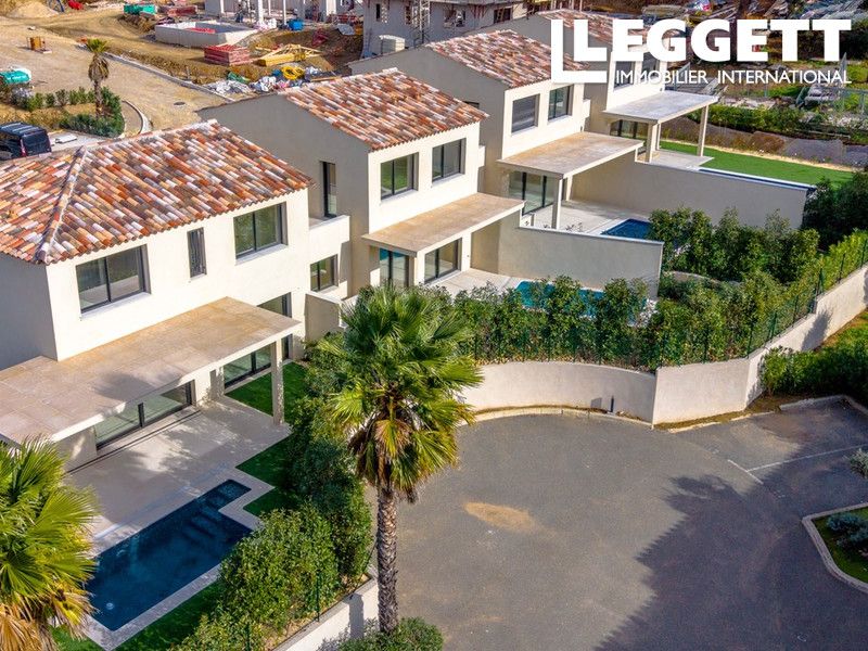 Property photo 1 of 5