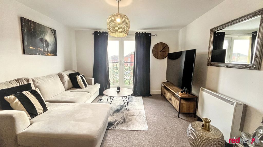 Property photo 2 of 7 Lounge