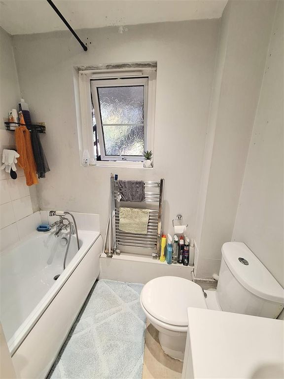 Property photo 1 of 8 20251113_125951.Jpg