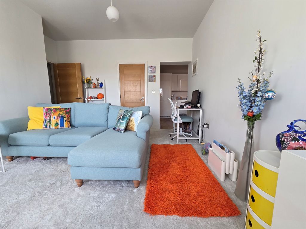 Property photo 3 of 16