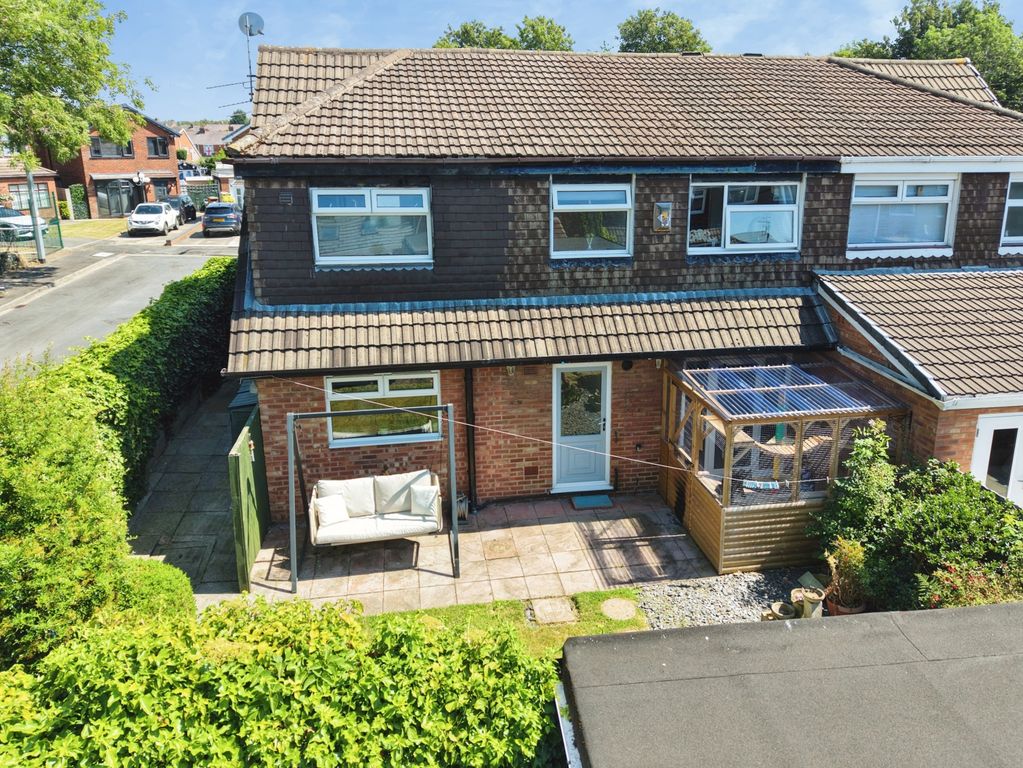 Property photo 3 of 43