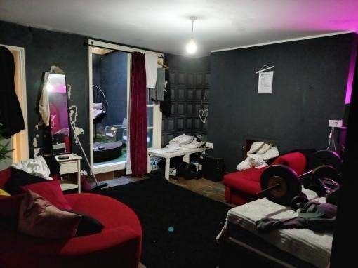 Property photo 2 of 5