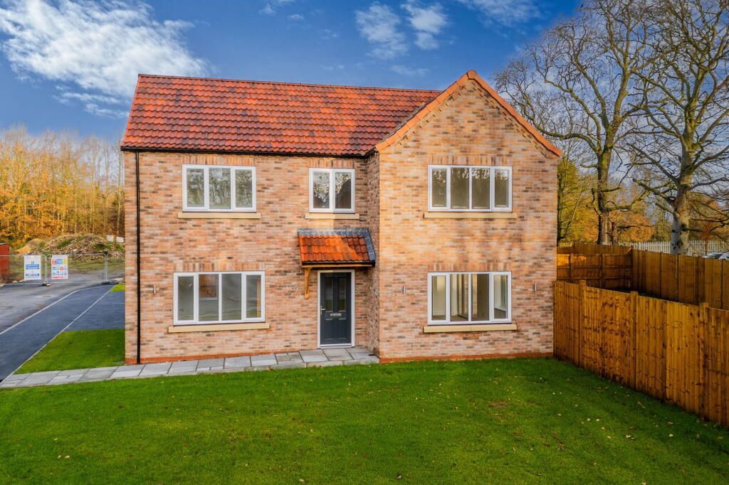 Property photo 1 of 36