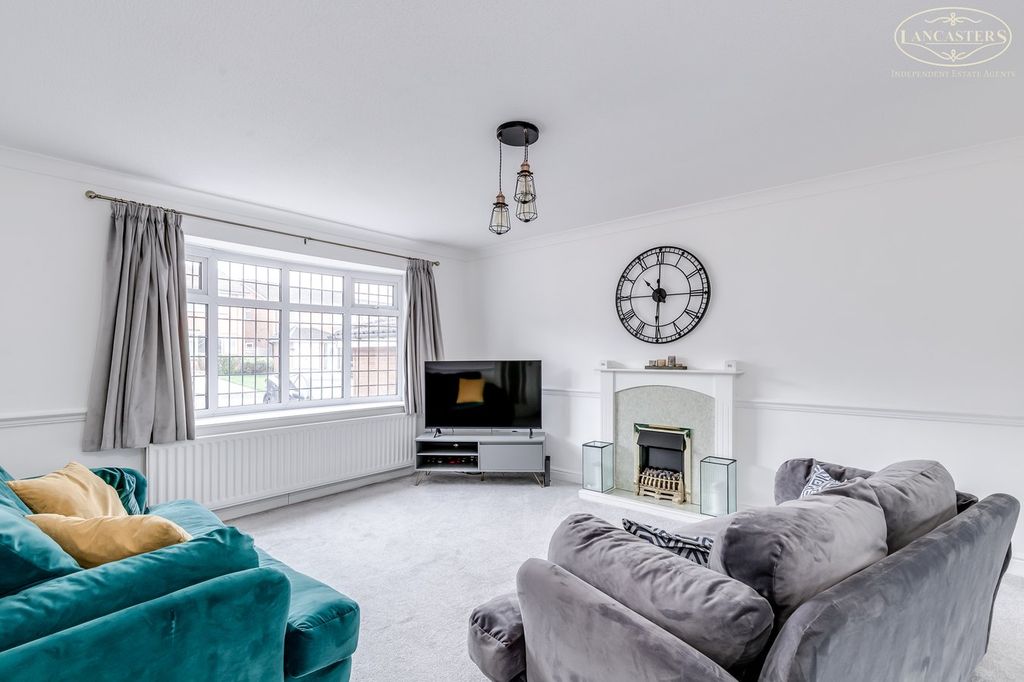 Property photo 2 of 31 Reception Room 1