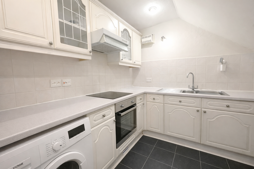 Property photo 3 of 10 Chatgpt Image Apr 8, 2026, 01_45_40 Pm