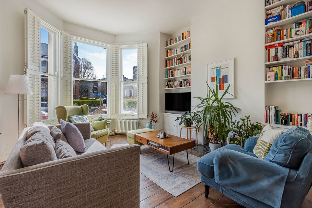 Property photo 1 of 10