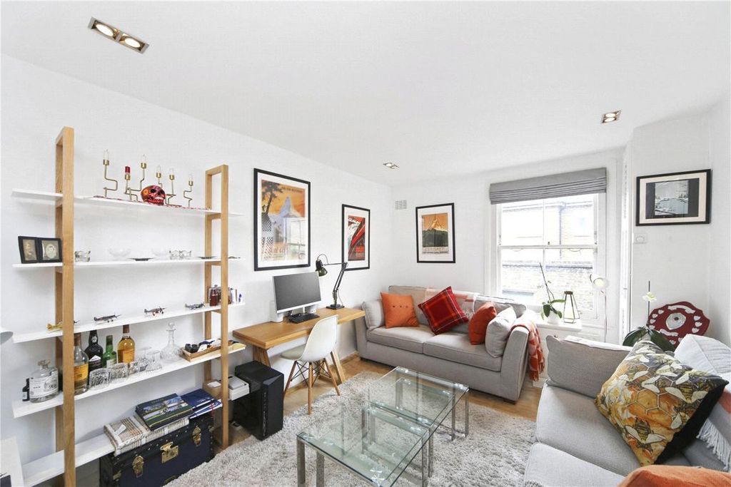 Property photo 2 of 6