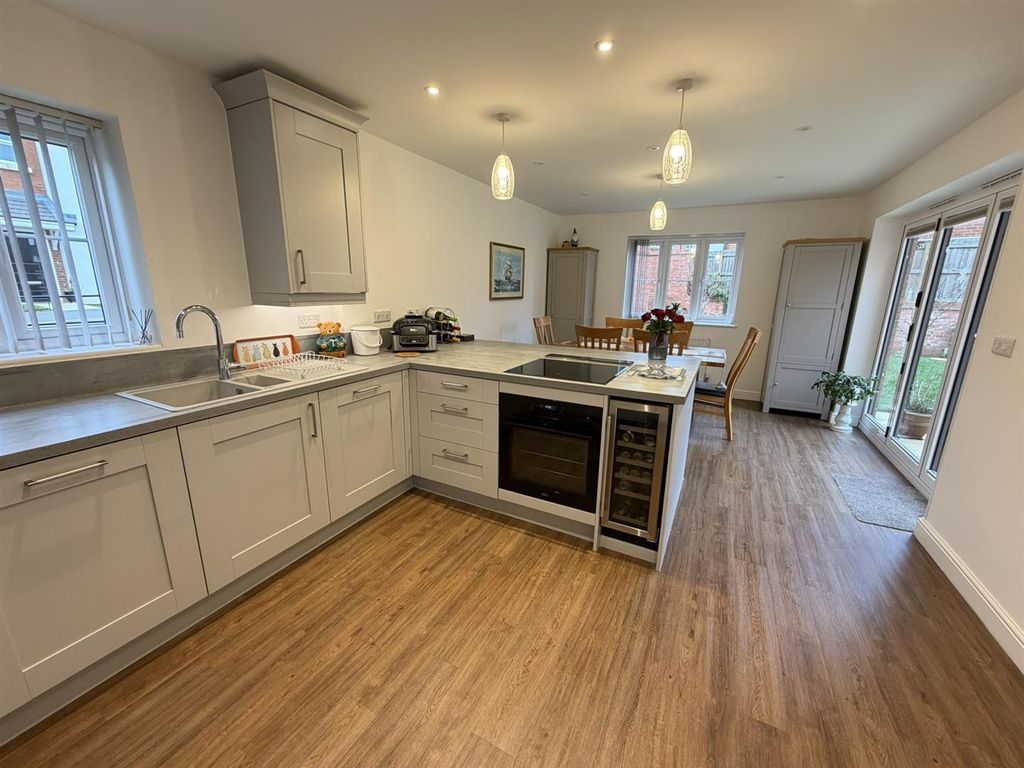 Property photo 3 of 16 Img_2713.Jpeg