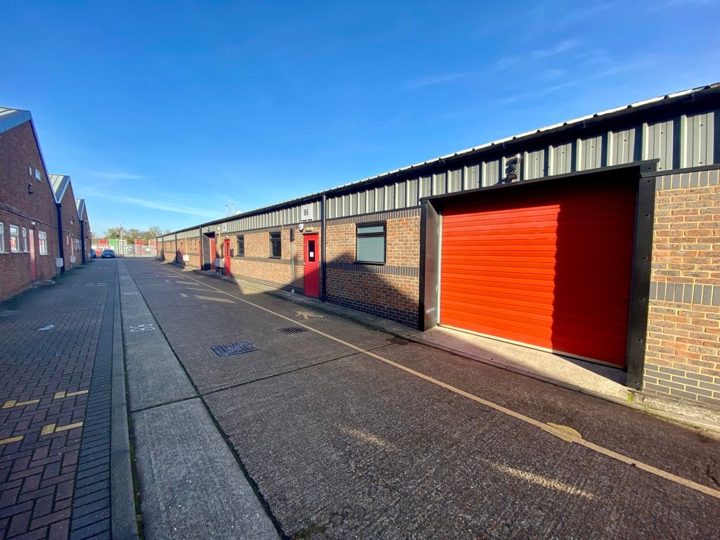 Property photo 3 of 5 Photo 4