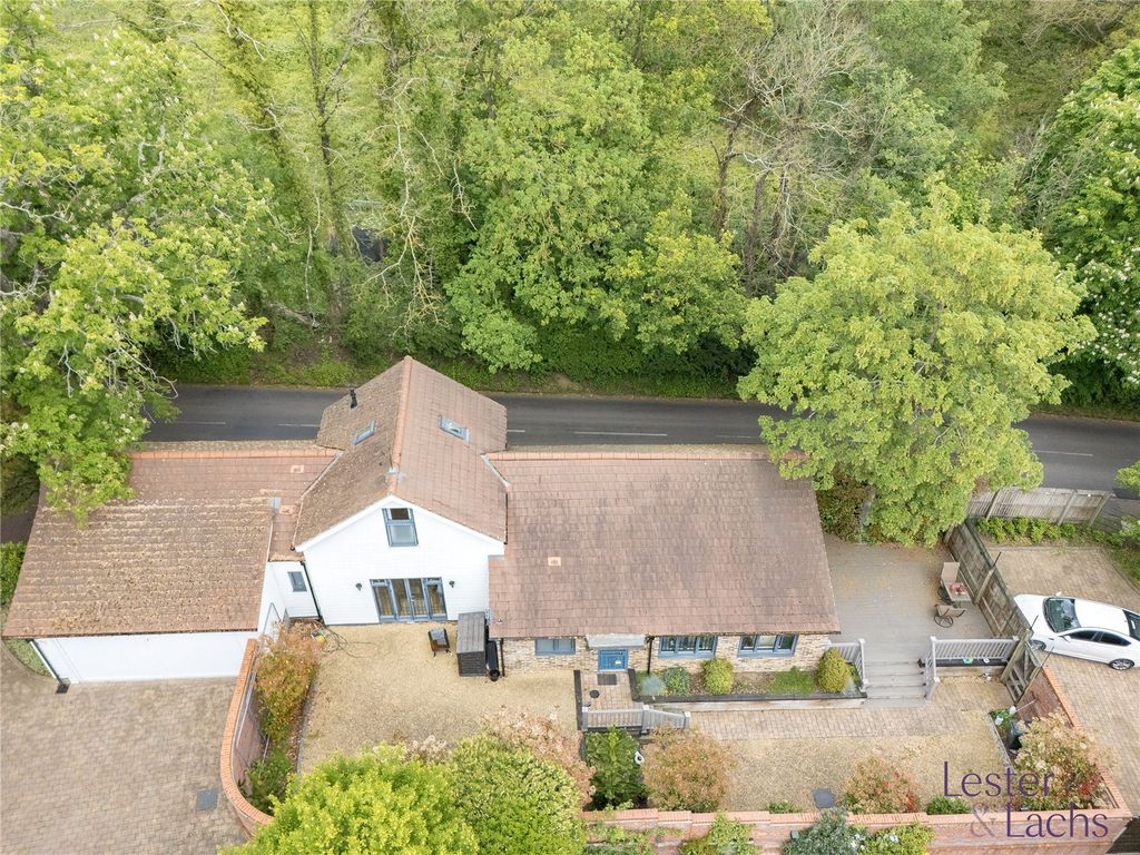 Property photo 1 of 27 Picture No. 27