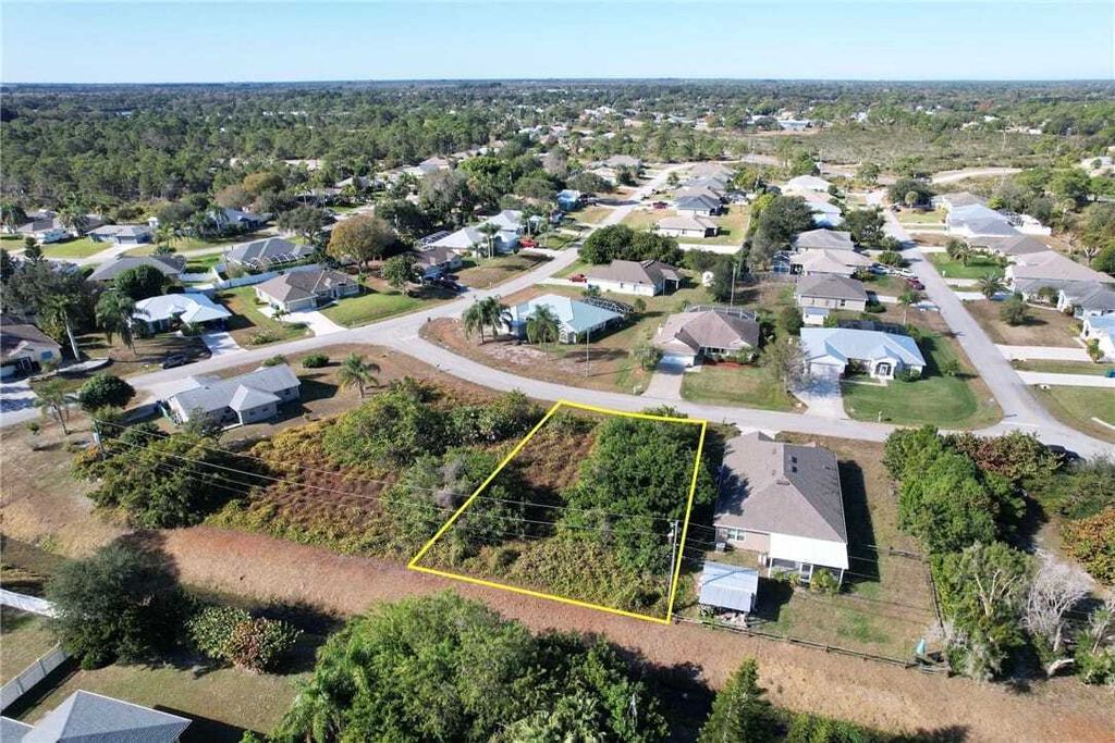 Property photo 1 of 31
