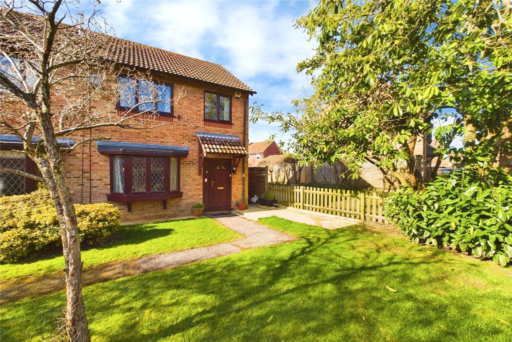 Property photo 1 of 19 Front Aspect