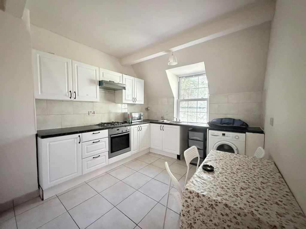 Property photo 2 of 12 E286Be44-98Ea-4037-B15A-A1B2De3584A8.Jpg