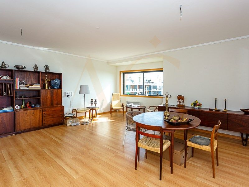 Property photo 3 of 62