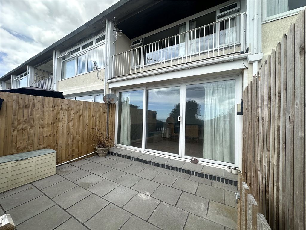 Property photo 2 of 9 Picture No. 20