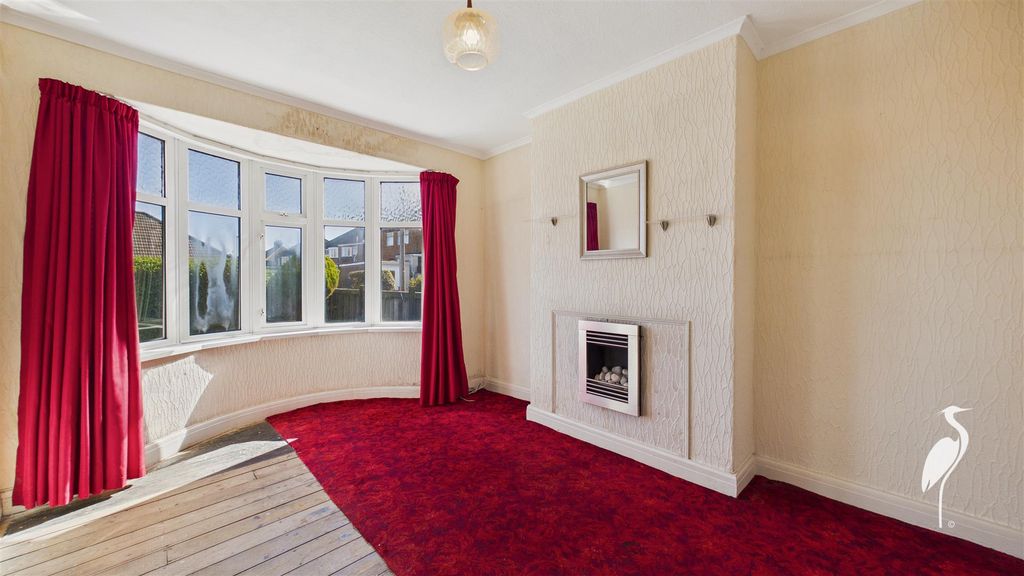 Property photo 2 of 21 Lounge