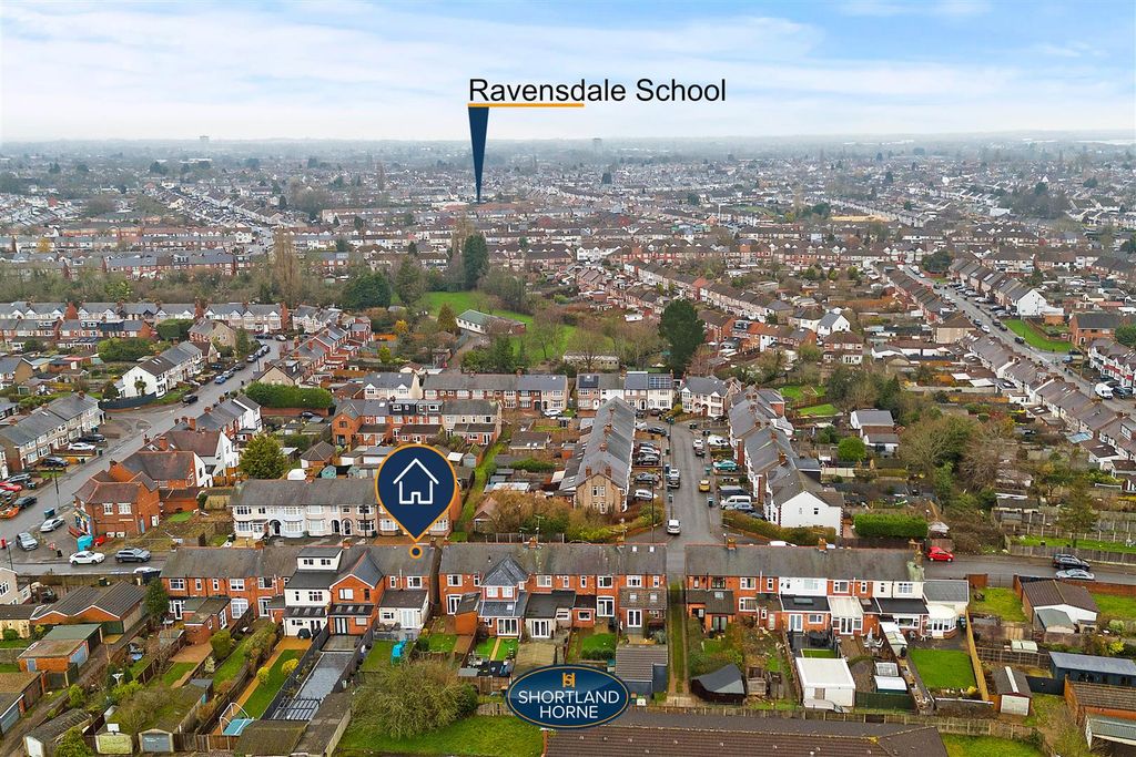 Property photo 3 of 24