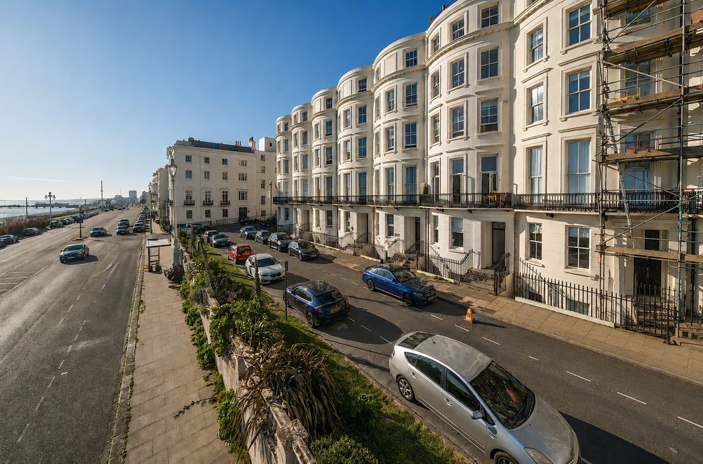 Additional image 13 of 2 bed flat for salePercival Terrace, Brighton, East Sussex BN2