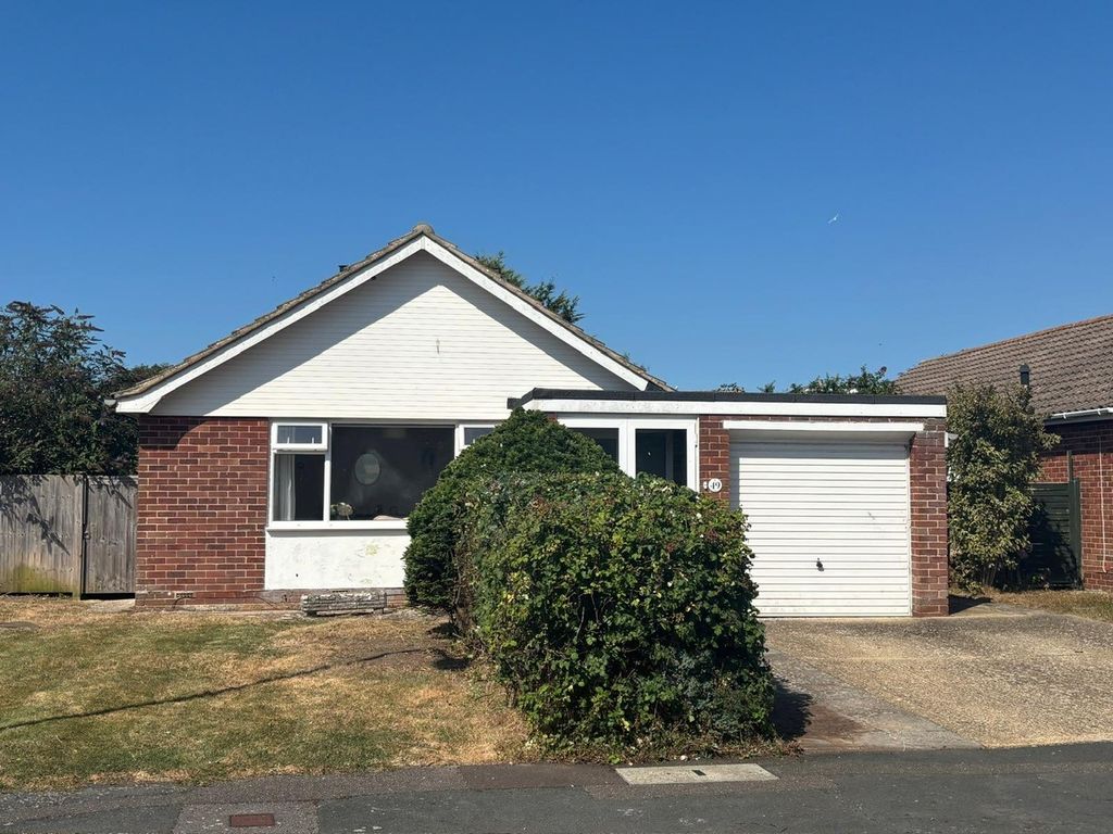 Property photo 1 of 13 Front