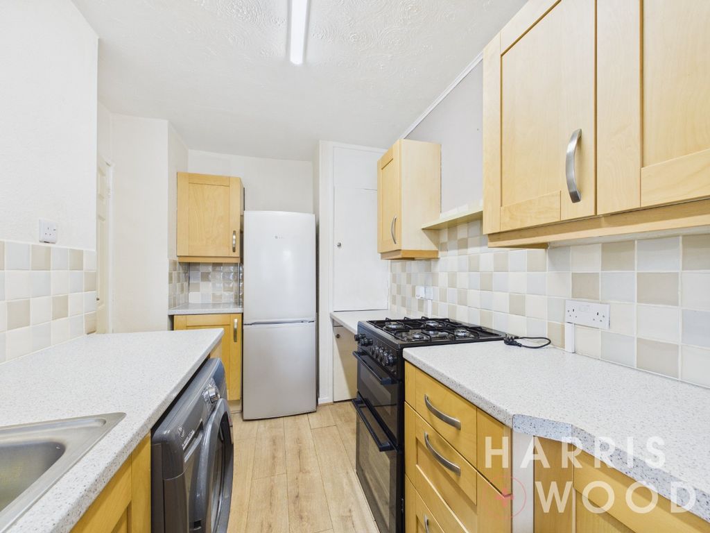 Property photo 2 of 29 5209703