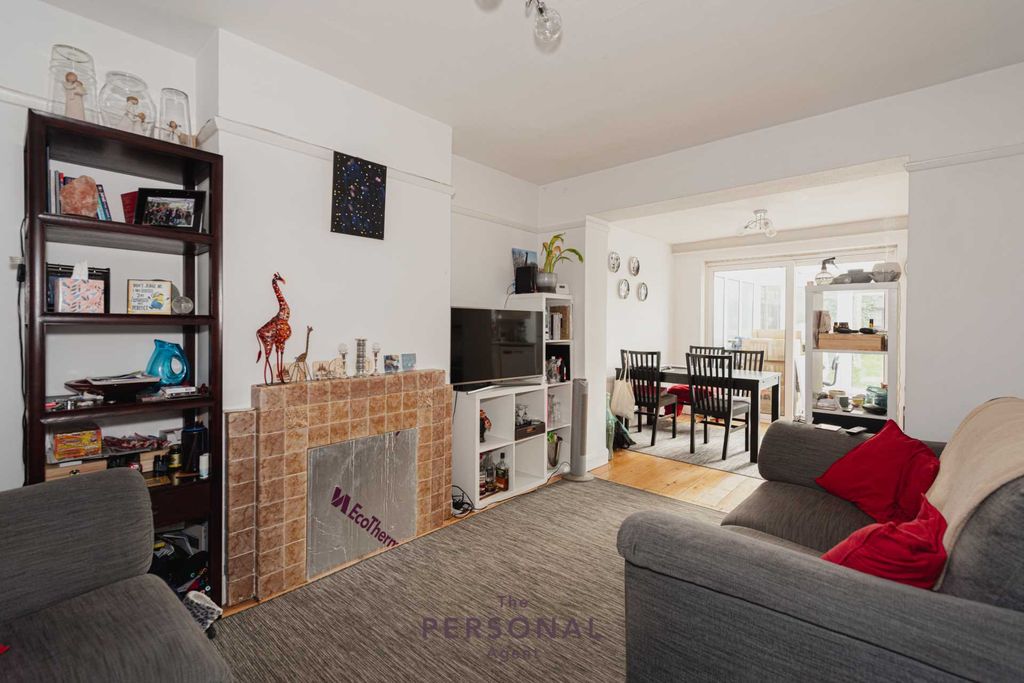 Property photo 1 of 14