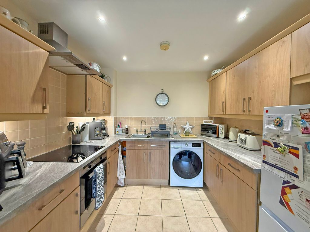 Property photo 3 of 9 Img_0802